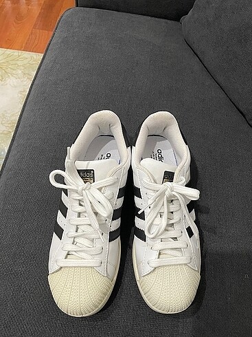 Adidas süperstar orijinal ayakkabı