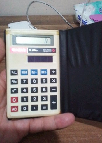 Casio SL-300J Güneş Enerjili Hesap Makinesi - Görsel 3