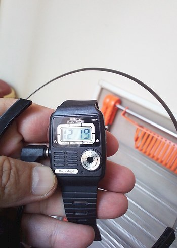 Dünya radyosu özellikli radyolu kol saati - Görsel 5