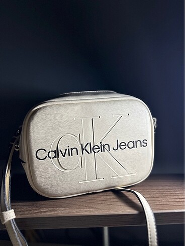 Calvin Klein A Kalite Çanta