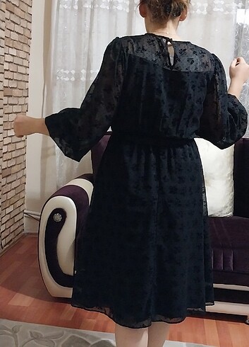 42 Beden siyah Renk Elbise
