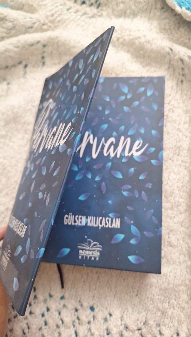 Pervane - Gülsen Kılıçaslan Romanı - Görsel 2