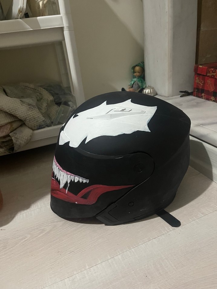 Venom el yapımı Motor kaskı - Görsel 2