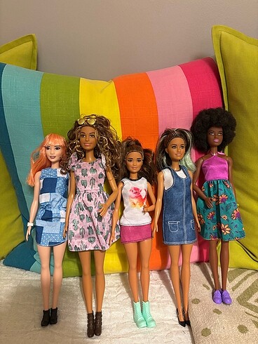 Barbie fashionistas bebekler