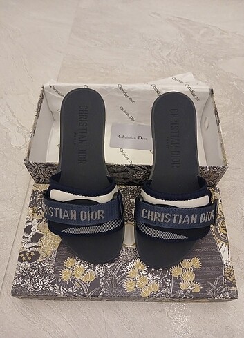 Christian Dior Terlik