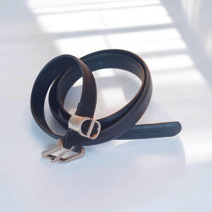 Christ*ian Dio*r Siyah Kemer - Görsel 2