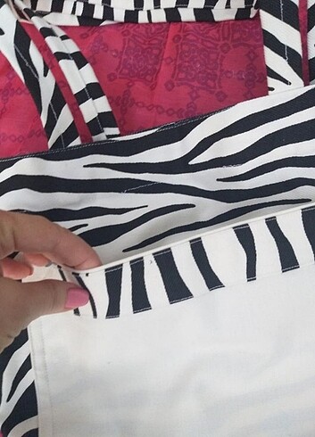 Beden beyaz Renk Oysho zebra siyah beyaz kanvas tote canta