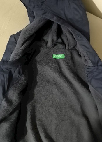 Benetton Lacivert Fermuarlı Erkek Çocuk Kapüşonlu Yağmurluk - Görsel 2