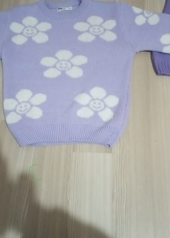 Kız Çocuk Mor Çiçekli Triko Kazak - Görsel 3