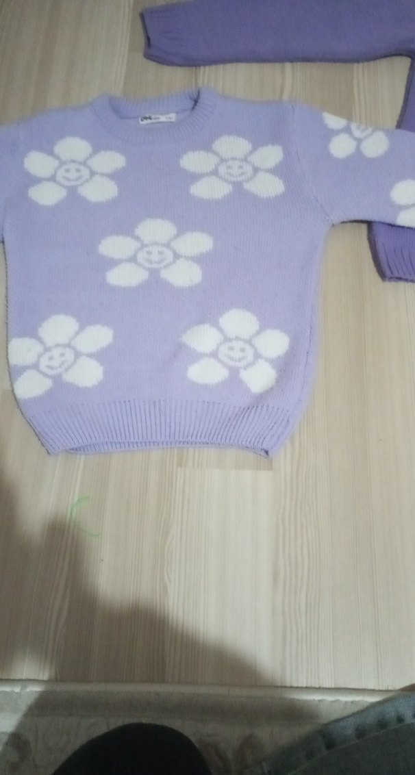 Kız Çocuk Mor Çiçekli Triko Kazak - Görsel 3