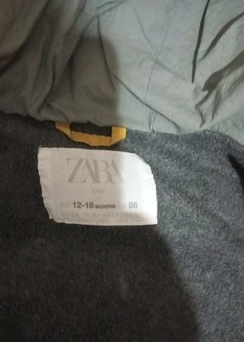 Sarı Kapüşonlu Fermuarlı Erkek Çocuk Yeleği - Görsel 4