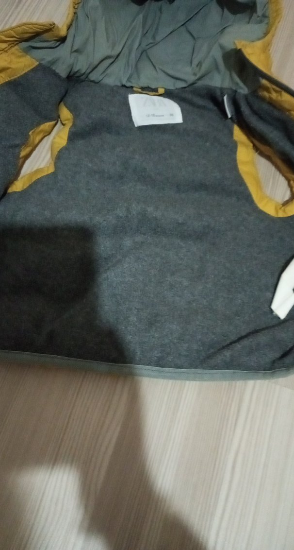 Sarı Kapüşonlu Fermuarlı Erkek Çocuk Yeleği - Görsel 5