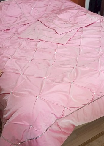 Nakışlı Pembe Yatak Örtüsü - Görsel 11