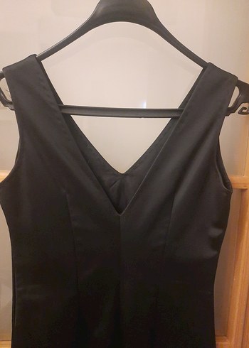 Siyah V Yakalı Midi Ofis Elbisesi - Görsel 4