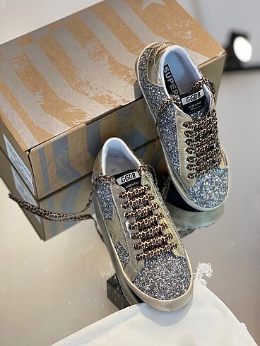 Golden Goose Deluxe Hakiki Deri Bayan Ayakkabı Simli