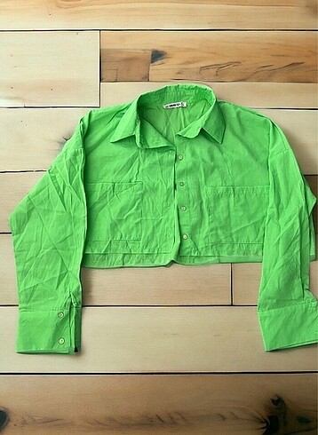 Trendyol & Milla Fıstık yeşili gömlek