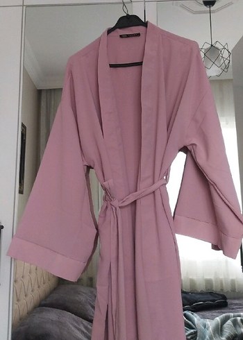 Pembe Uzun Kollu Kadın Sabahlık