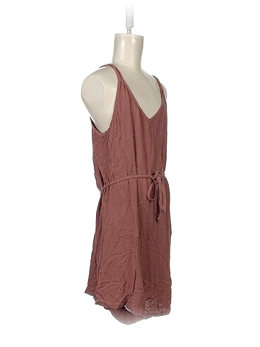 H&M H&M Kısa Tulum %70 İndirimli.