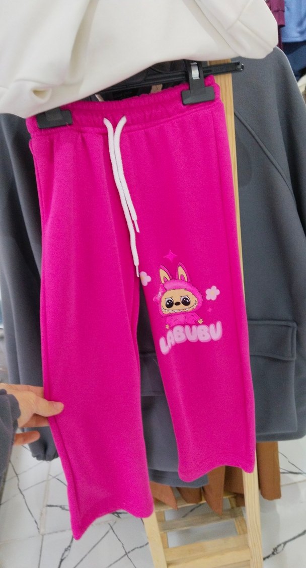 Pembe Baskılı eşofman takımı - Görsel 3