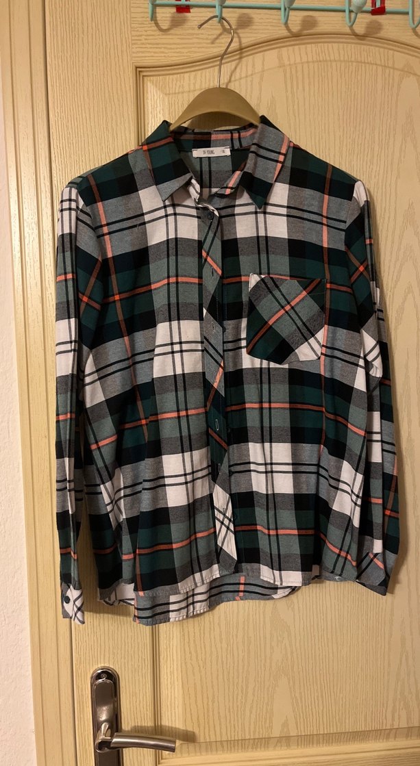 Düğmeli Kareli Uzun Kollu Kadın Gömlek - Görsel 2