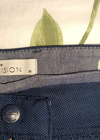 LCW Erkek Lacivert Denim Mini Şort - Görsel 3