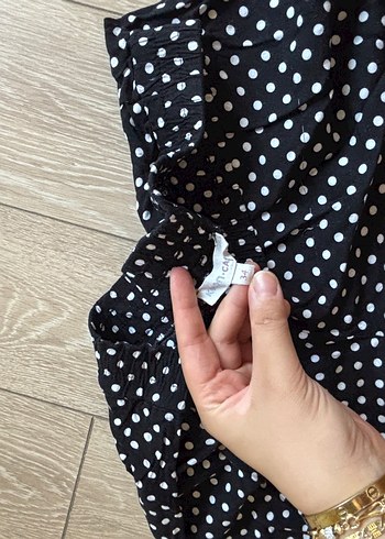 Puantiye Desenli Siyah Mini şort - Görsel 3