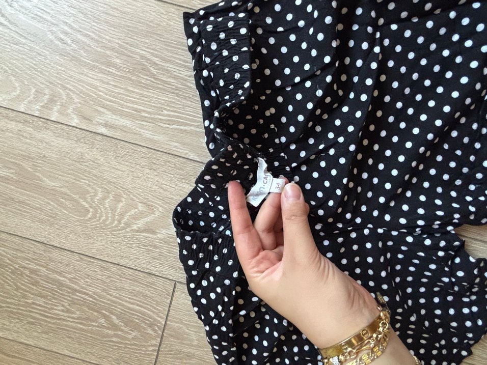 Puantiye Desenli Siyah Mini şort - Görsel 3