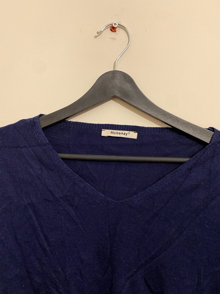 Lacivert V Yakalı Salaş Keten Kadın Kazak - Görsel 3