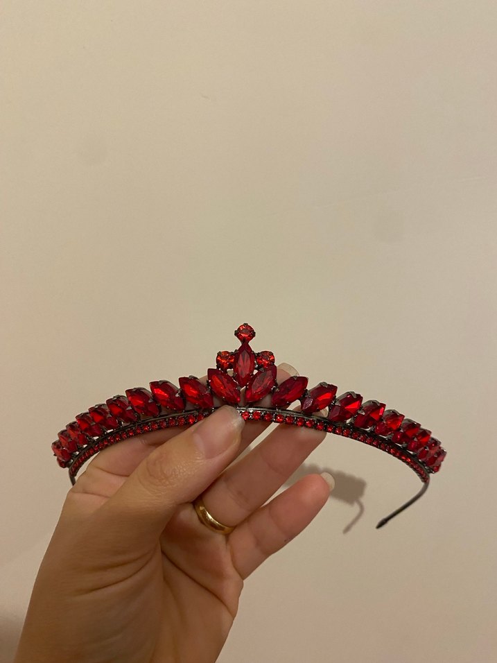 Kırmızı Parlak Taşlı Taç Saç Aksesuarı - Görsel 2