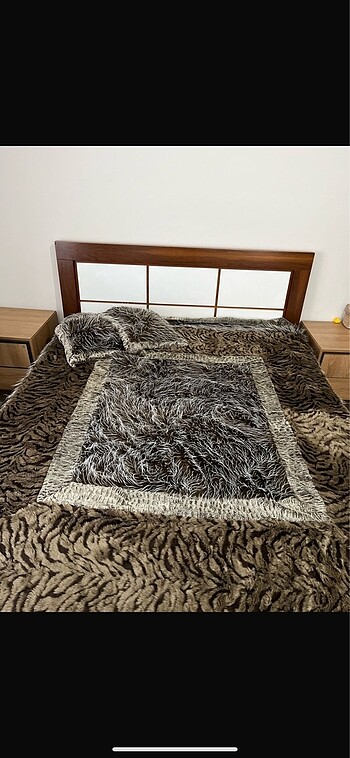 Zara Home Yatak örtüsü