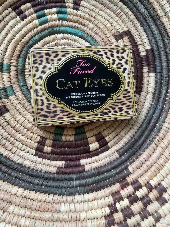 Too Faced Cat Eyes Far Paleti - Görsel 2