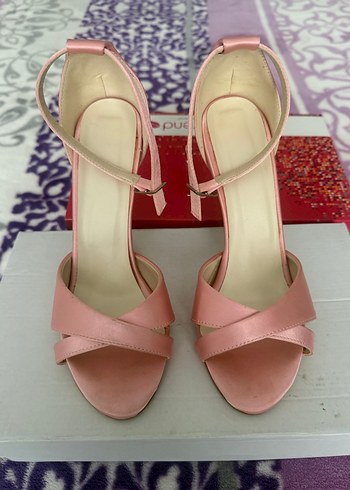 Pembe Saten Tokalı İnce Topuklu Kadın Ayakkabı - Görsel 2