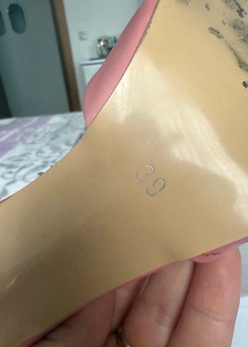 Pembe Saten Tokalı İnce Topuklu Kadın Ayakkabı - Görsel 4