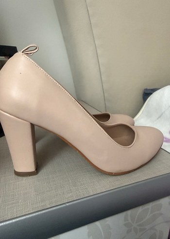 Bej Stiletto Topuklu Kadın Ayakkabı - Görsel 2