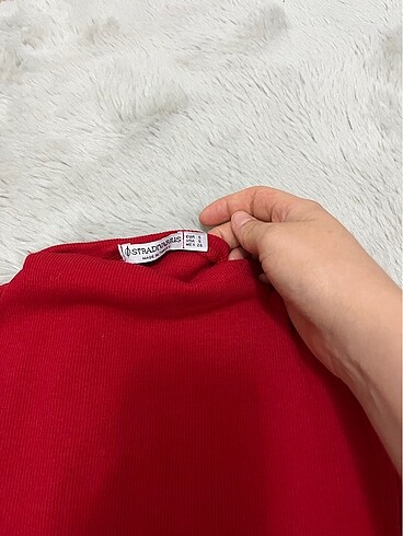 Stradivarius Stradi crop