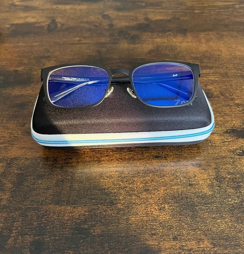 Siyah Minimalist Uniseks Gözlük ve Fermuarlı Kılıf - Görsel 2