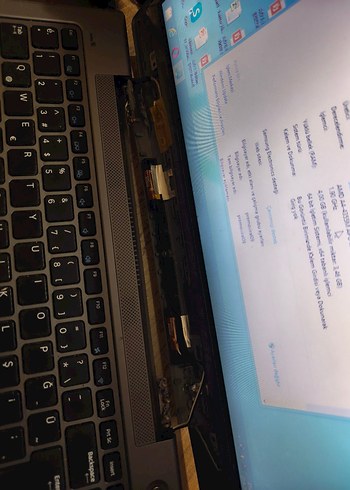 Samsung Laptop Windows 8 İşletim Sistemli - Görsel 2