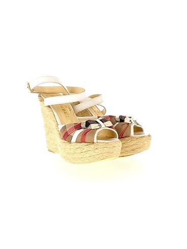 Burberry Burberry Dolgu Topuk %70 İndirimli.