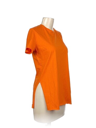 LC Waikiki LC Waikiki T-shirt %70 İndirimli.