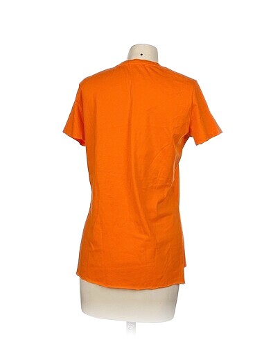 universal Beden LC Waikiki T-shirt %70 İndirimli.