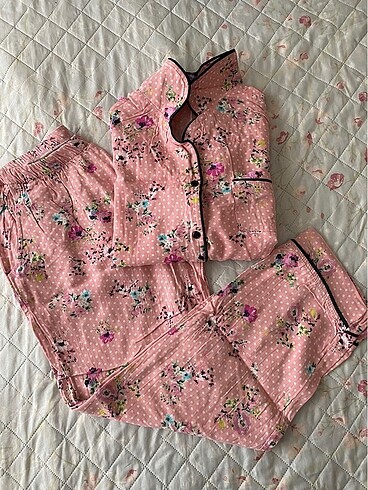 Pijama takımı