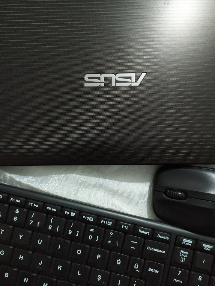 Siyah Laptop Asus Marka Bilgisayar - Görsel 3