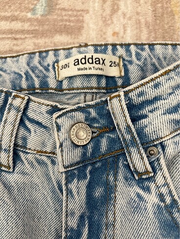 30 Beden acık mavı jean