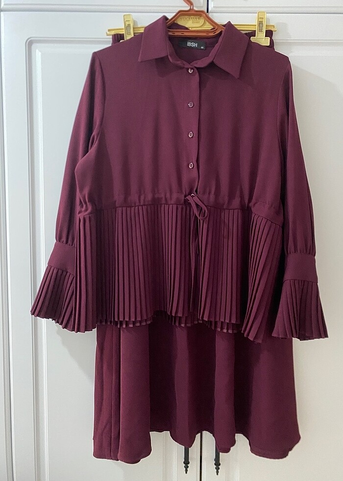 Bordo etekli takım - Görsel 3