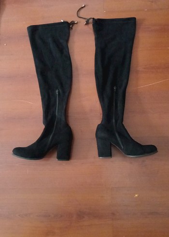 Siyah Süet Dizüstü Stiletto Topuklu Bot