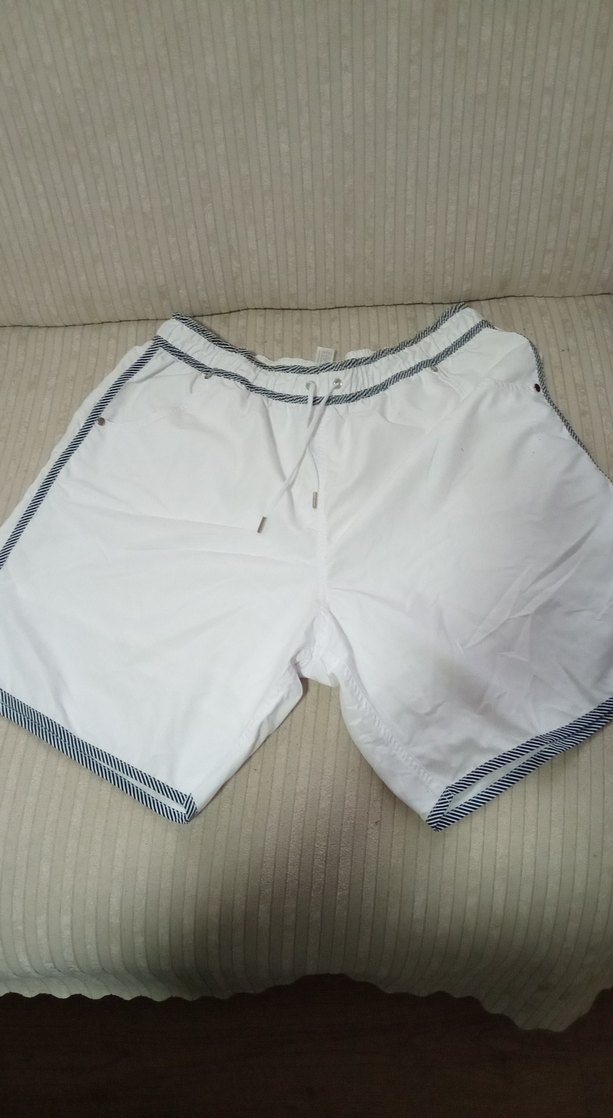 Erkek Beyaz Mini Rahat Yüzme Şortu - Görsel 3