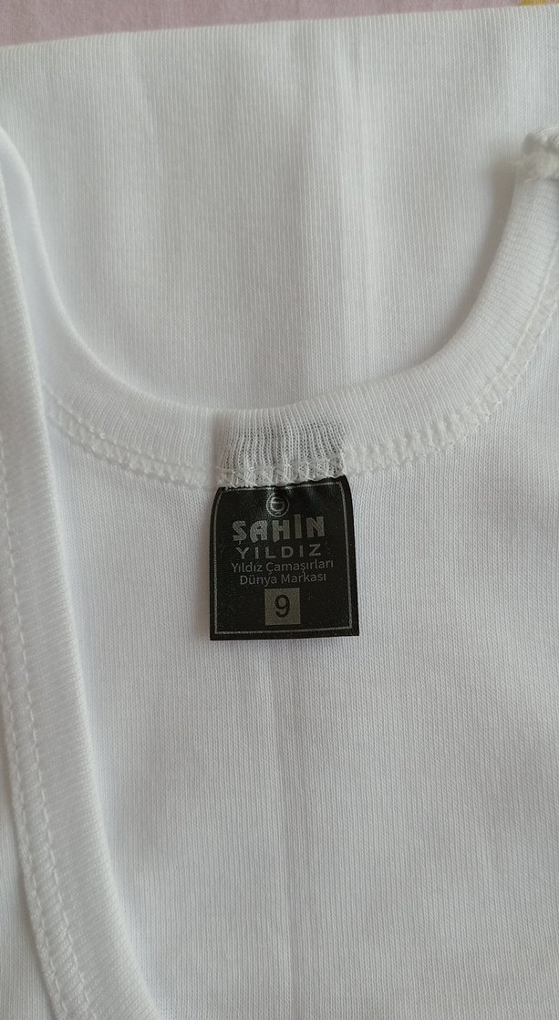 Beyaz Çocuk Atlet - Görsel 2