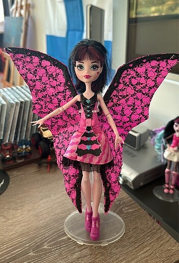 ACİL SATILIK monster high draculaura