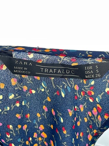 s Beden çeşitli Renk Zara Bluz %70 İndirimli.