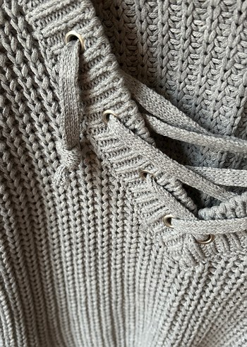 Gri V Yaka Örgü Kadın Kazak - Görsel 2